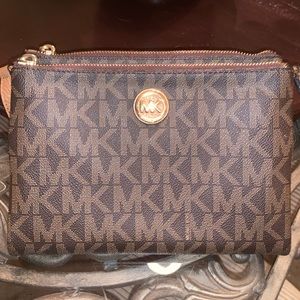 Michael Kors purse